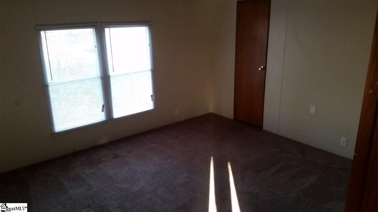 156 Valley Brook Road Piedmont, SC 29673 - Photo 8 of 13 Gallery Image 8