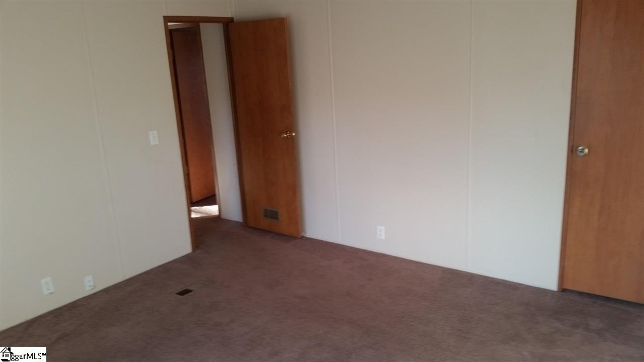 156 Valley Brook Road Piedmont, SC 29673 - Photo 10 of 13 Gallery Image 10