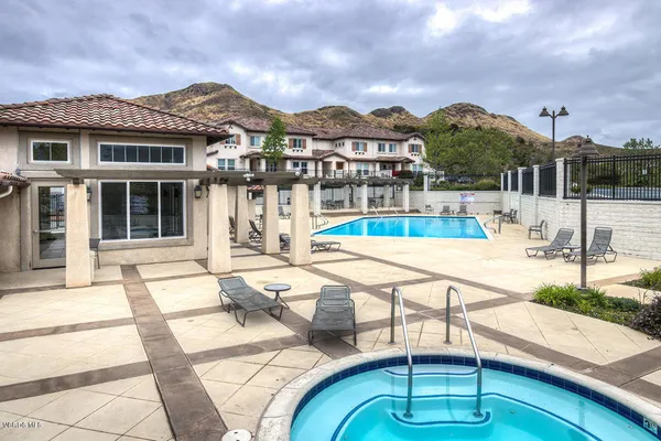 $759,950 | 155 Via Aldea, Newbury Park, CA 91320