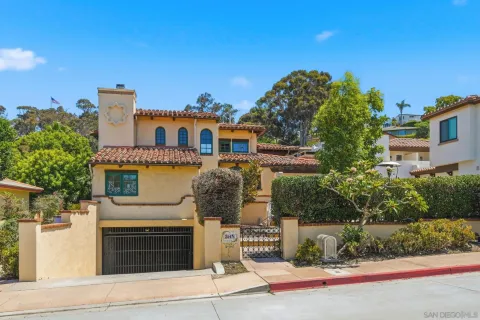 $649,000 | 2618 Juan Street, Unit 2, San Diego, CA 92110