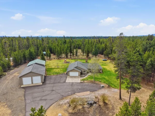 $749,900 | 15965 Parkway Drive, La Pine, OR 97739