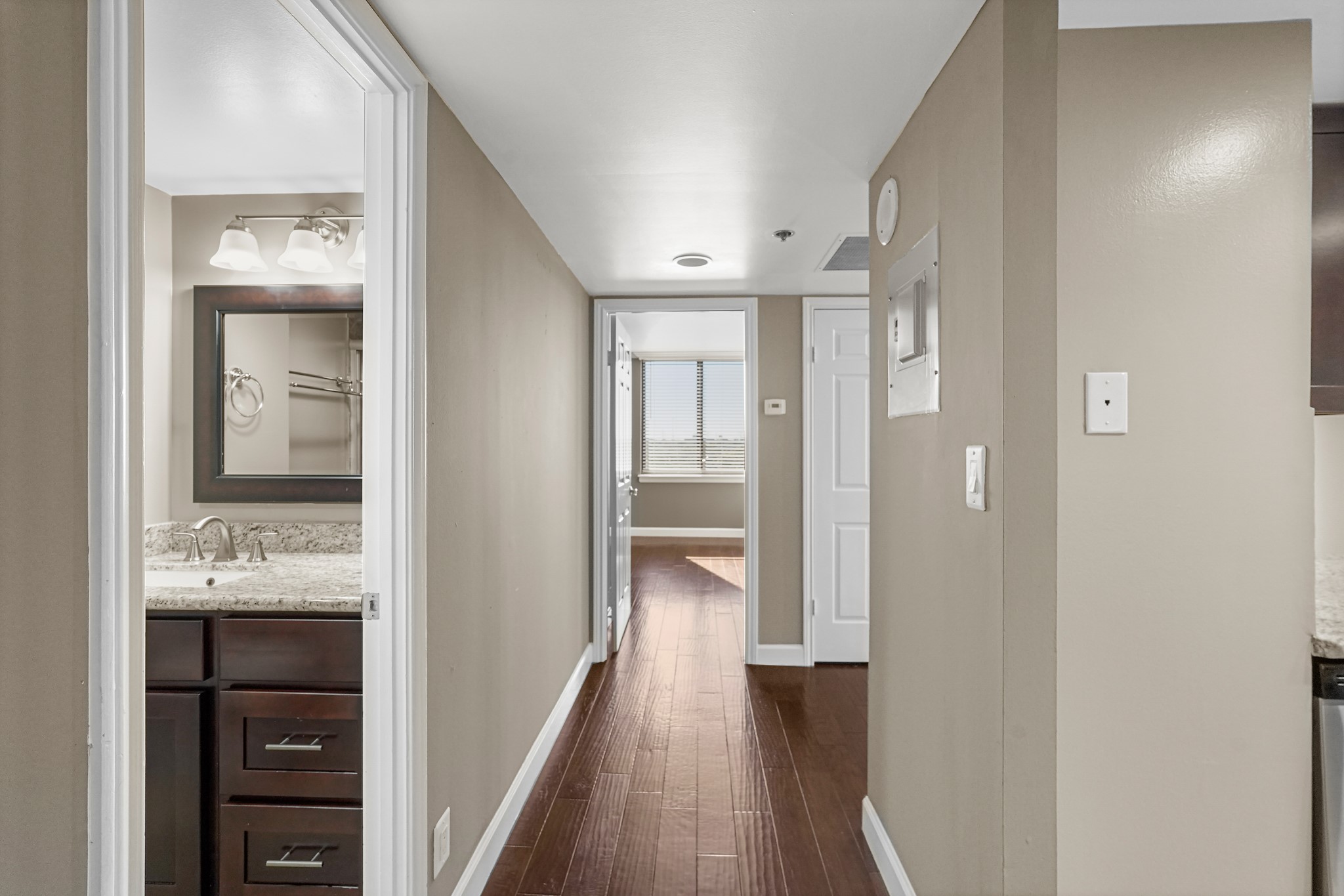 3525 Sage Road, Unit 801 Houston, TX 77056 - Photo 12 of 21