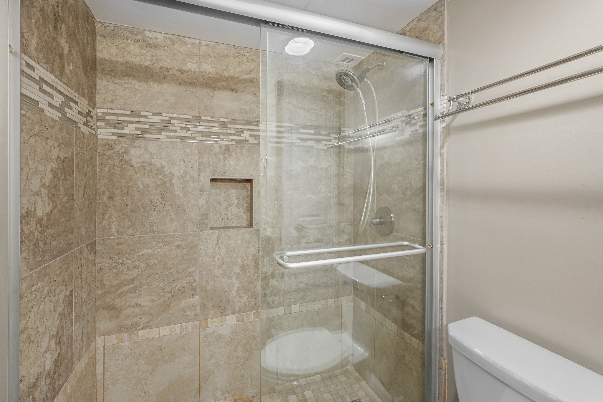 3525 Sage Road, Unit 801 Houston, TX 77056 - Photo 18 of 21