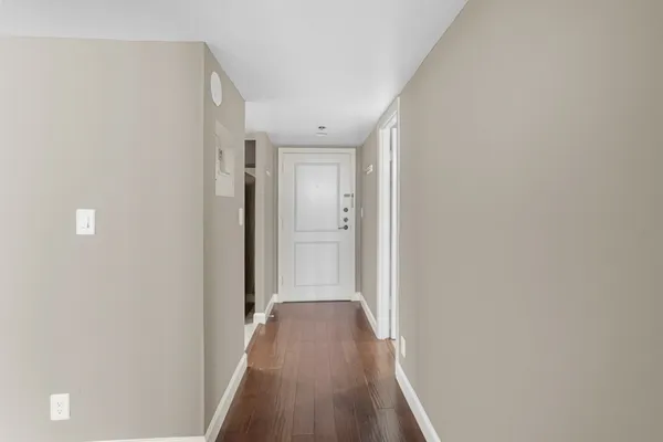 $1,400 | 3525 Sage Road, Unit 801, Houston, TX 77056