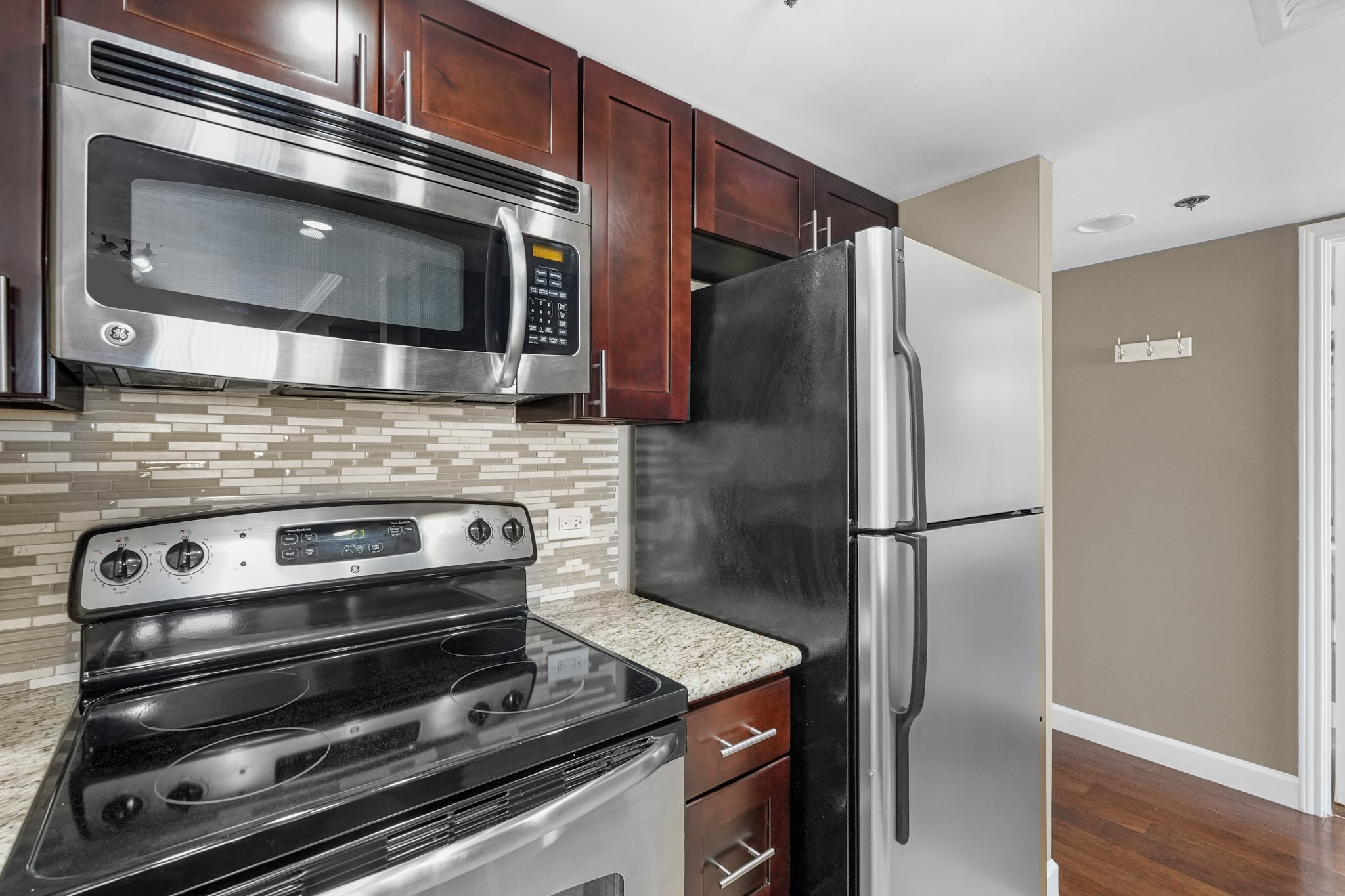 3525 Sage Road, Unit 801 Houston, TX 77056 - Photo 8 of 21