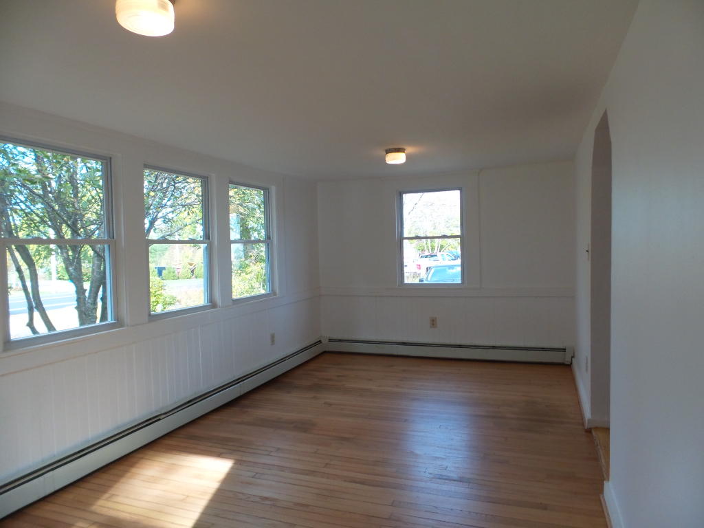 206 China Road Winslow, ME 04901 - Photo 13 of 25 Sunroom