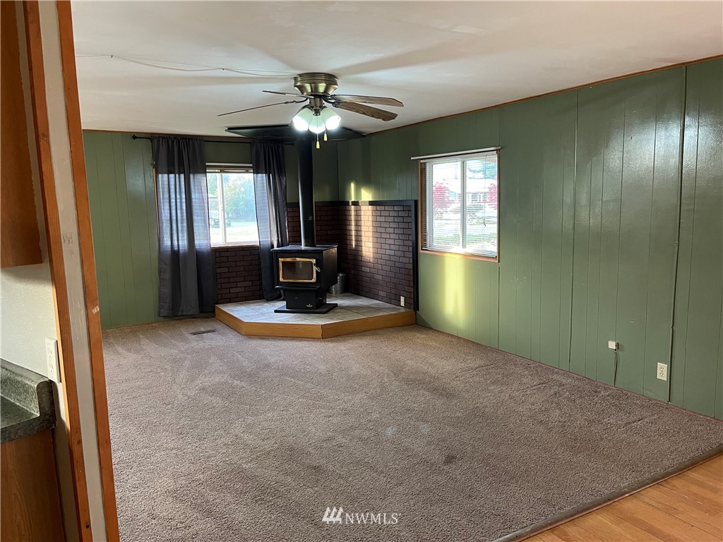 1171 Wiley Street Forks, WA 98331 - Photo 5 of 19 Gallery Image 5