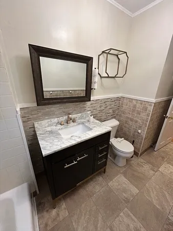 $3,300 | 74 Weston Street, Unit 2, Brockton, MA 02301