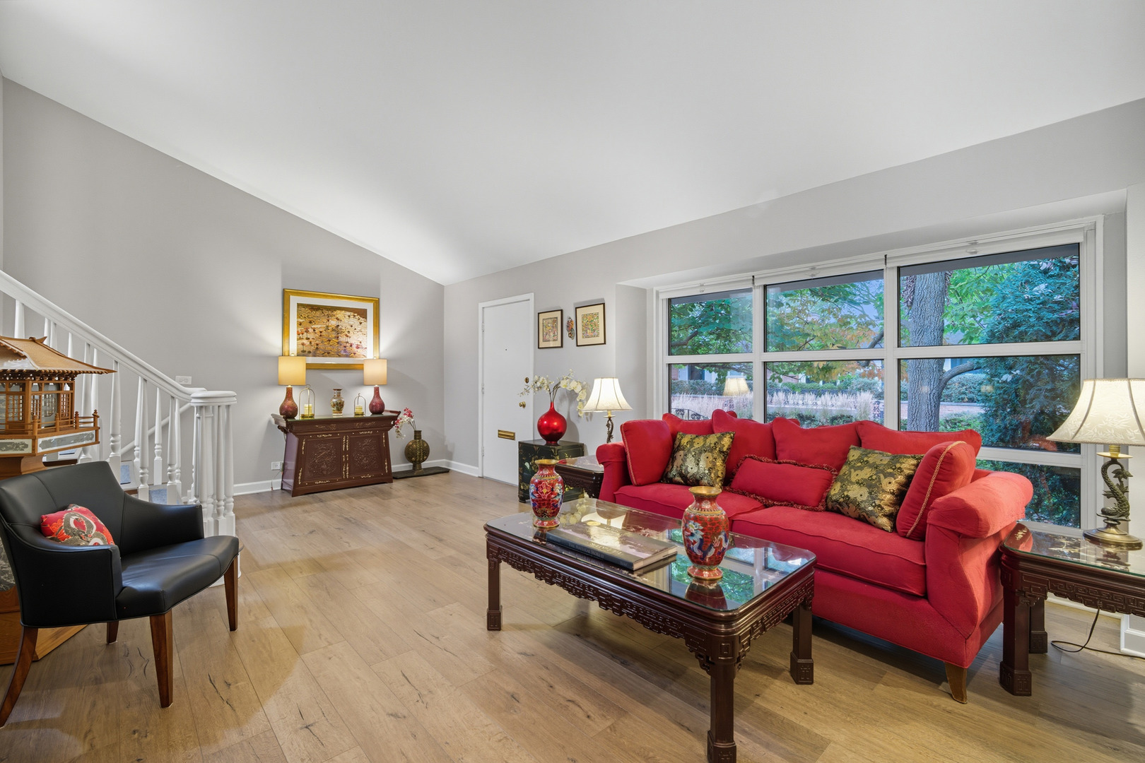 645 Spring Road Glenview, IL 60025 - Photo 4 of 31 a living room with furniture and a window