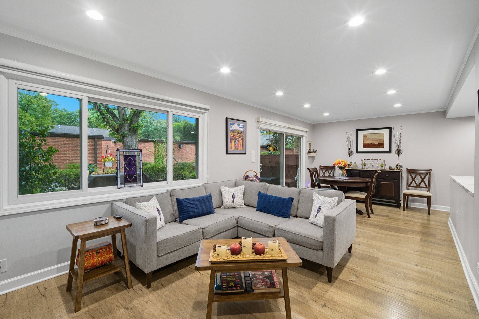 645 Spring Road Glenview, IL 60025 - Photo 10 of 31 a living room with furniture and a large window