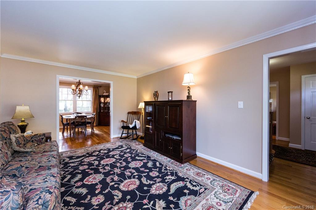 3825 Flowerfield Road Charlotte, NC 28210 - Photo 17 of 36 Gallery Image 17