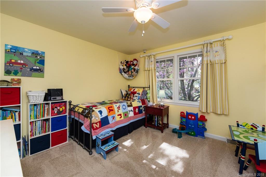 3825 Flowerfield Road Charlotte, NC 28210 - Photo 23 of 36 Gallery Image 23