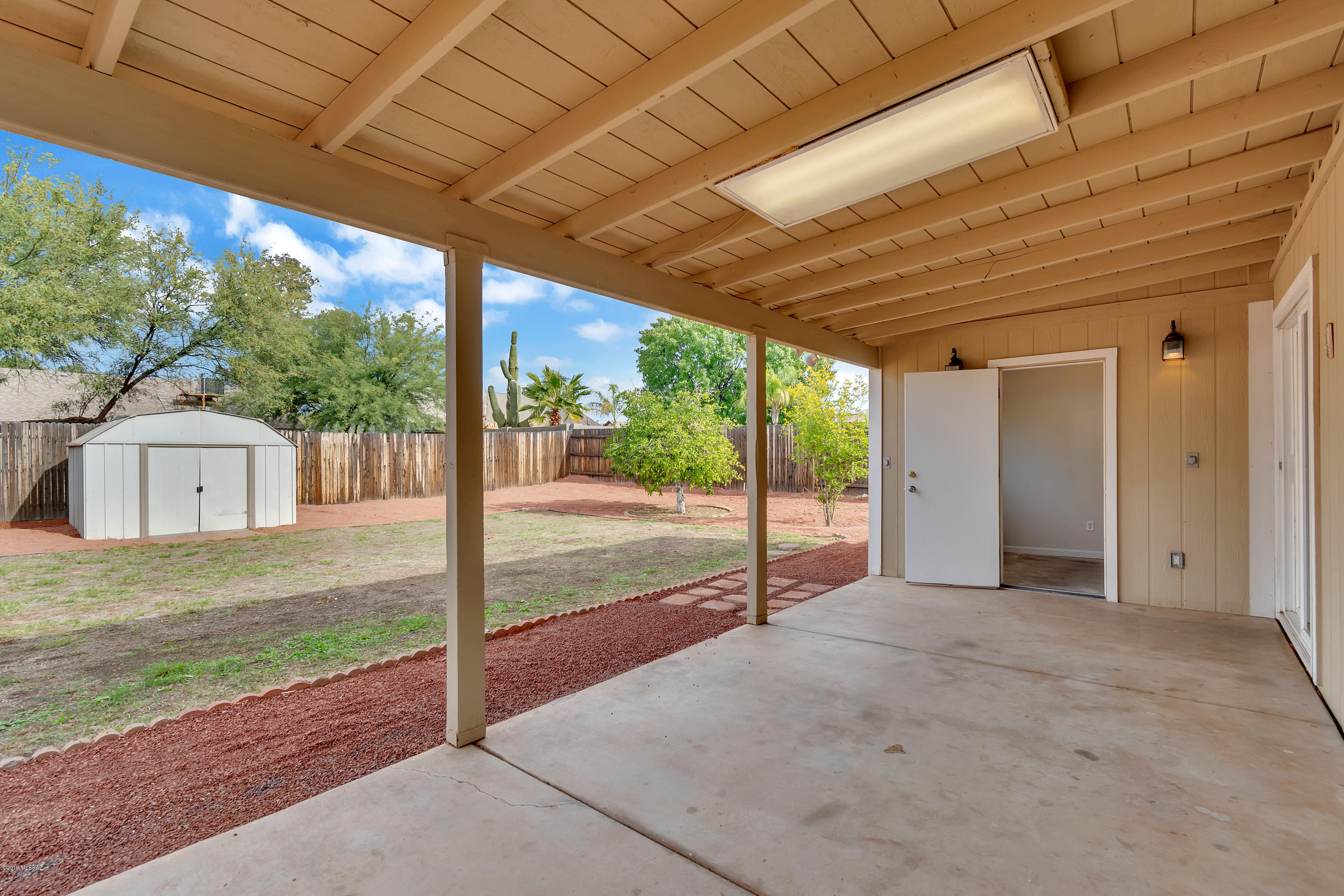 4132 West Treece Way Tucson, AZ 85742 - Photo 3 of 34