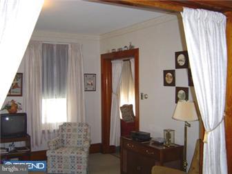 4018 Penn Avenue Sinking Spring, PA 19608 - Photo 2 of 6 Living Room