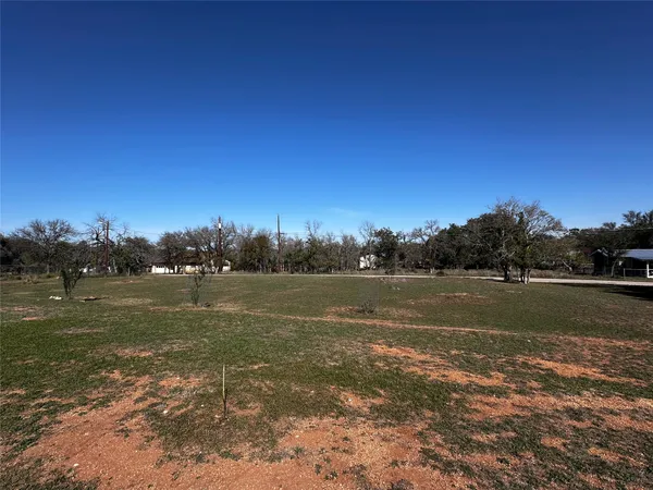 $60,000 | 319-321 Driftwood Drive, Granite Shoals, TX 78654