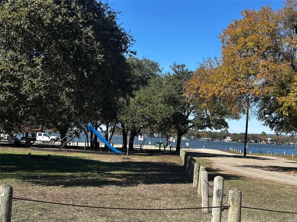 $60,000 | 319-321 Driftwood Drive, Granite Shoals, TX 78654