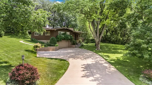 $449,000 | 3135 Blackheath Drive, St. Cloud, MN 56301