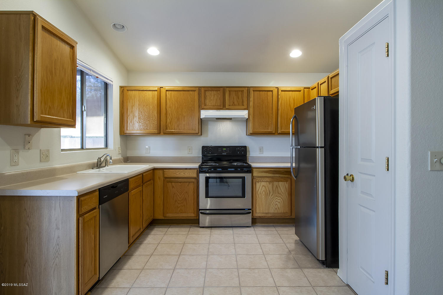 2412 West Rousseau Street Tucson, AZ 85741 - Photo 14 of 48 Gallery Image 14