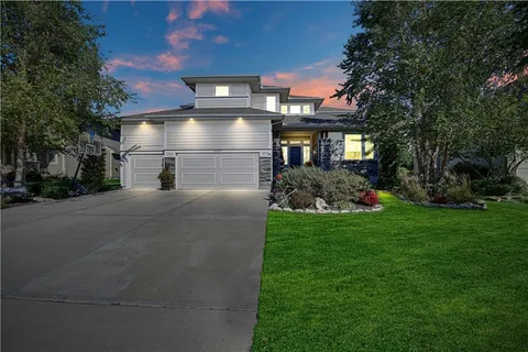 $995,000 | 11510 West 157th Terrace, Overland Park, KS 66221