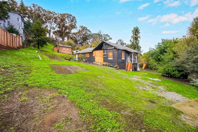 $649,950 | 27449 Dobbel Avenue, Hayward, CA 94542