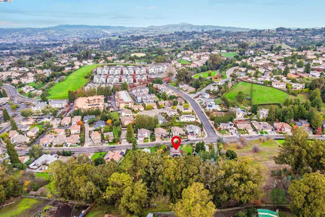 $649,950 | 27449 Dobbel Avenue, Hayward, CA 94542