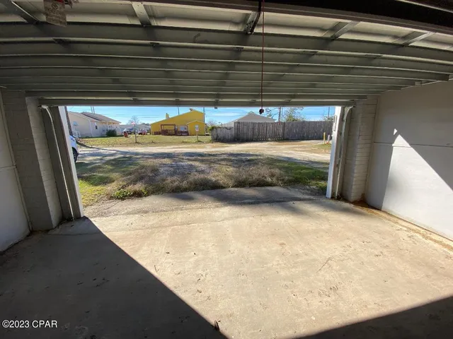 $1,995 | 609 South Berthe Avenue, Panama City, FL 32404