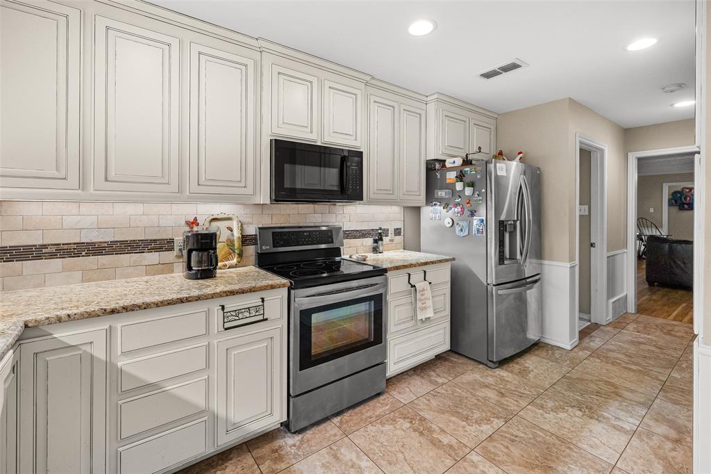 5110 Wedgefield Road Granbury, TX 76049 - Photo 20 of 37 Gallery Image 20