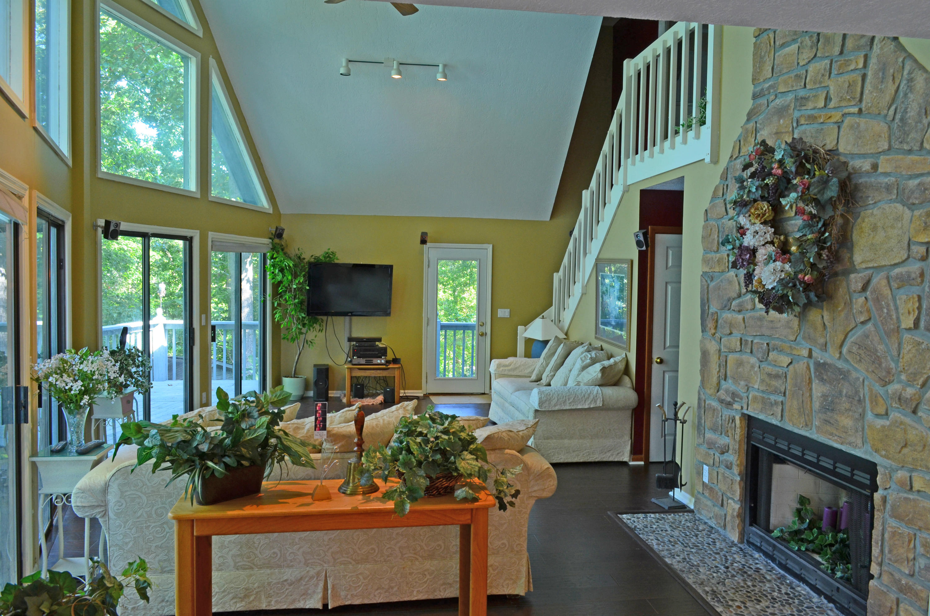 1439 Cove Pointe Road La Follette, TN 37766 - Photo 12 of 22 Living room w/fireplace