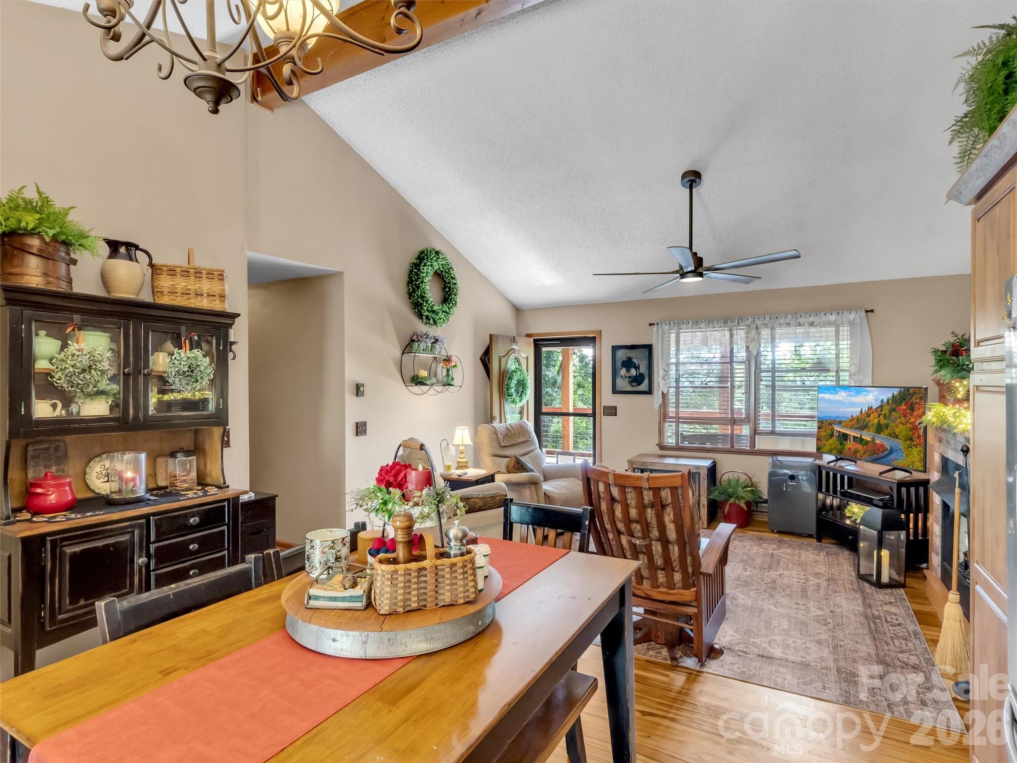 346 Wendy Way Clyde, NC 28721 - Photo 9 of 48