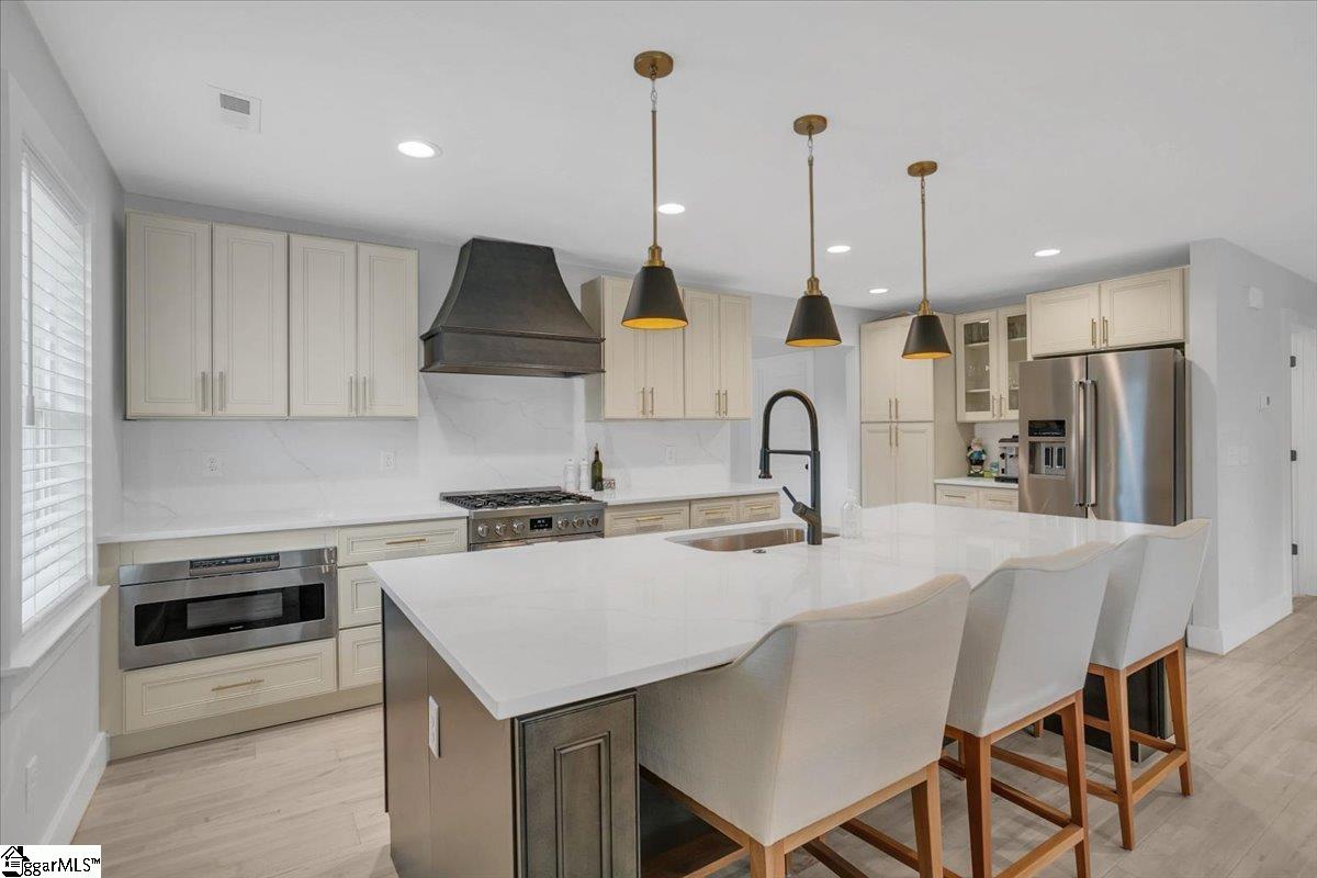 8 Fairlane Circle Greenville, SC 29607 - Photo 10 of 27