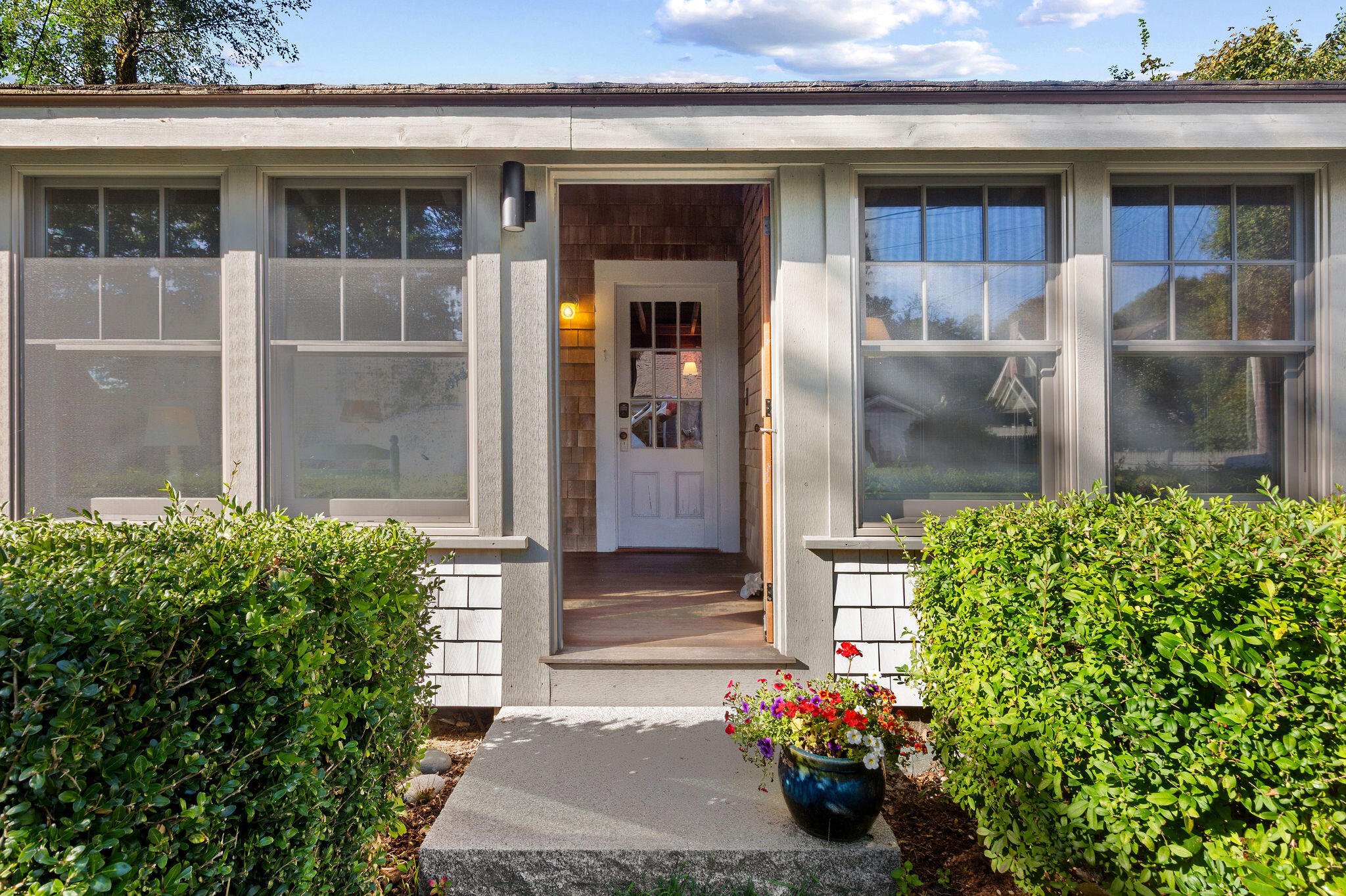 35 Bradford Road Brewster, MA 02631 - Photo 5 of 27 a front view of a house