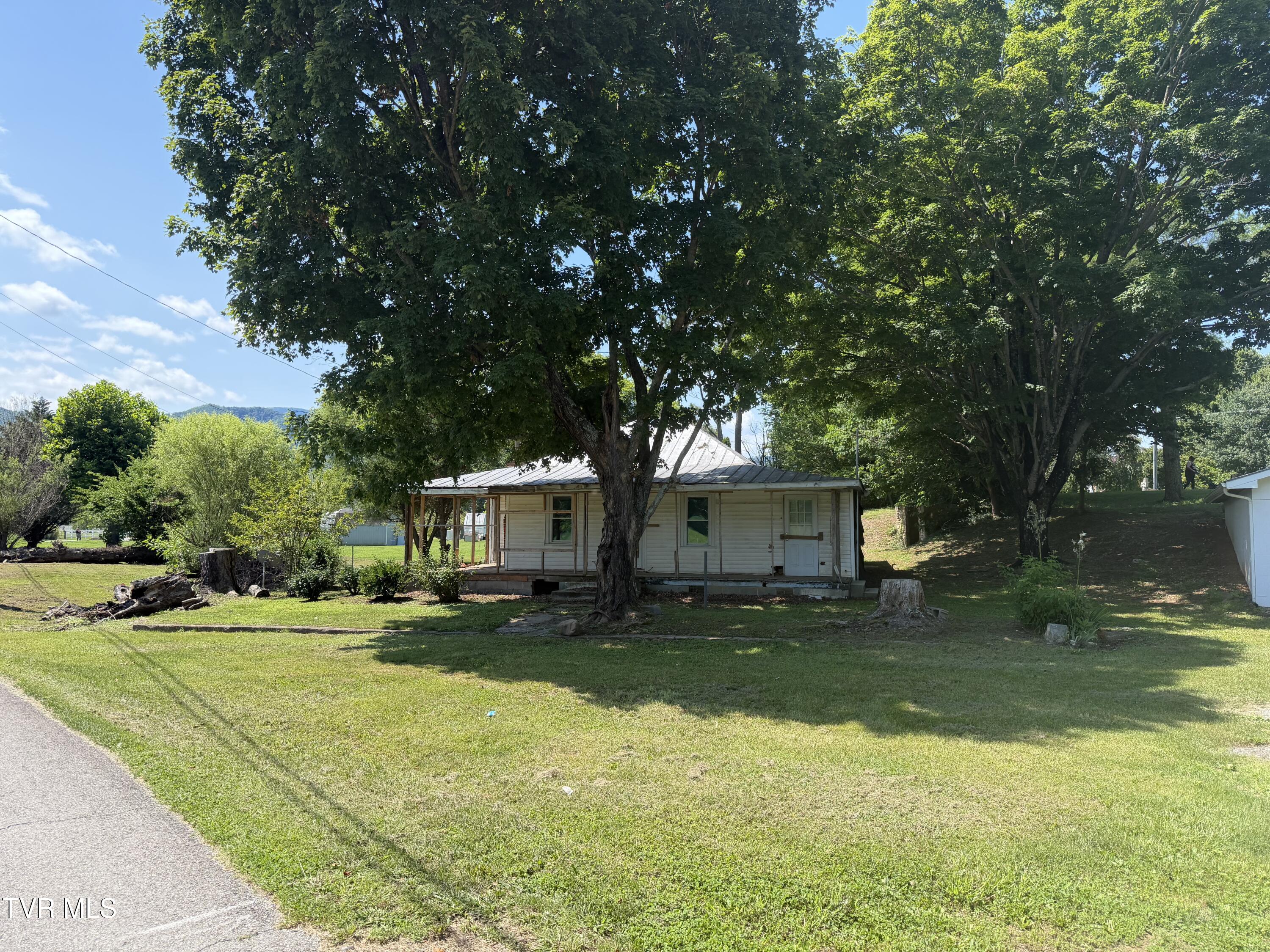 110 Fishpond Road Chuckey, TN 37641 - Photo 12 of 12 IMG_7068