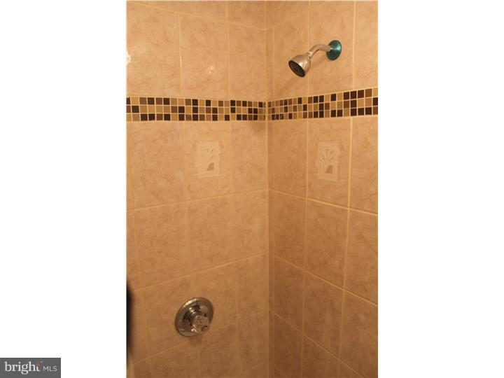 3111 Ruth Street Philadelphia, PA 19134 - Photo 9 of 23 Bathroom