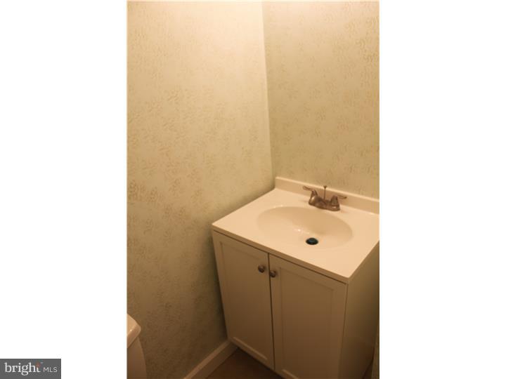 3111 Ruth Street Philadelphia, PA 19134 - Photo 10 of 23 Bathroom