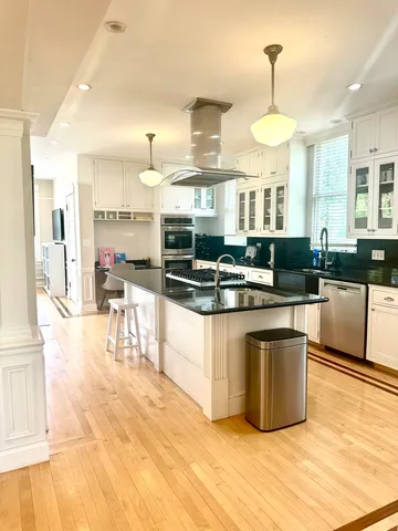 $1,695,000 | 1241 Maple Avenue, Wilmette, IL 60091