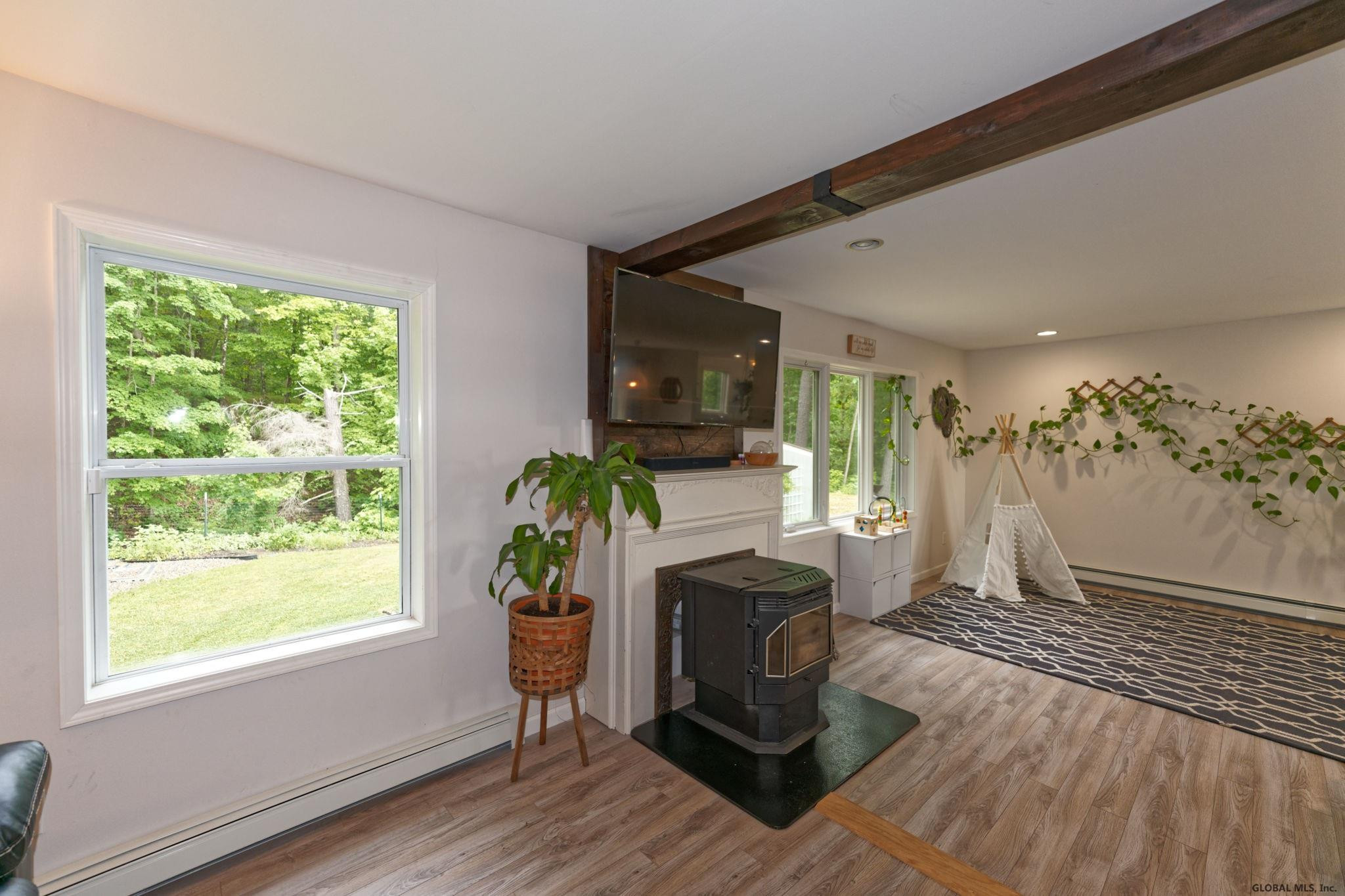 36 Powell Hill Road Ravena, NY 12143 - Photo 19 of 51 New pellet stove