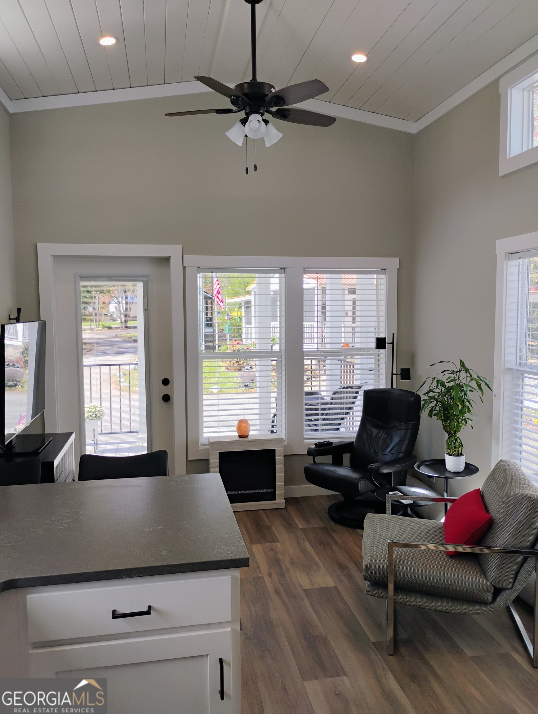 4960 Laurel Lodge Road Clarkesville, GA 30523 - Photo 4 of 20
