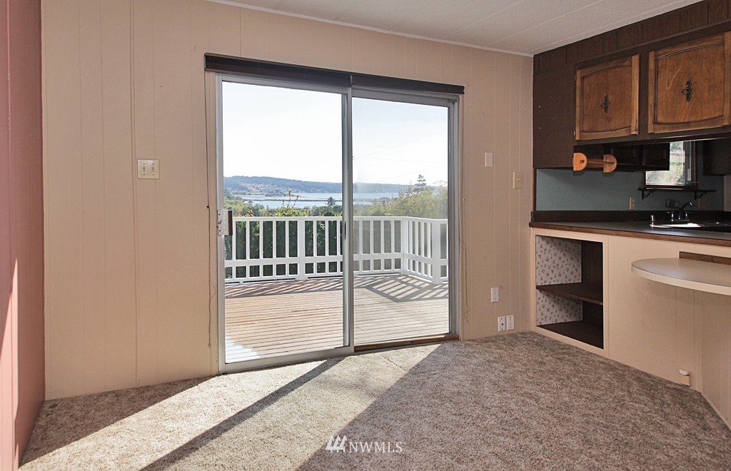 2207 Lancaster Road Freeland, WA 98249 - Photo 6 of 15