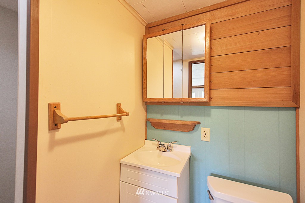 2207 Lancaster Road Freeland, WA 98249 - Photo 8 of 15