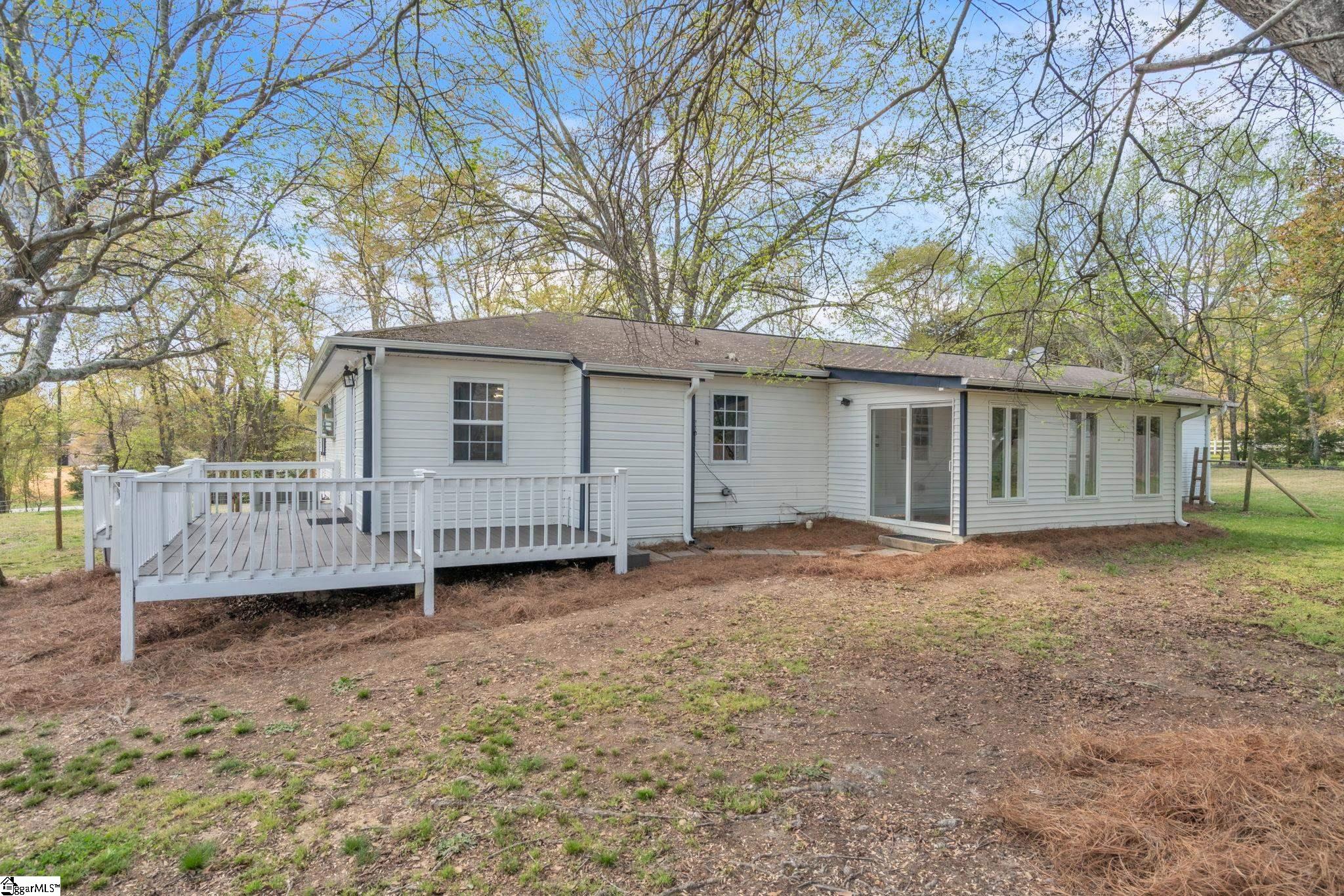 853 Scuffletown Road Simpsonville, SC 29681 - Photo 20 of 27