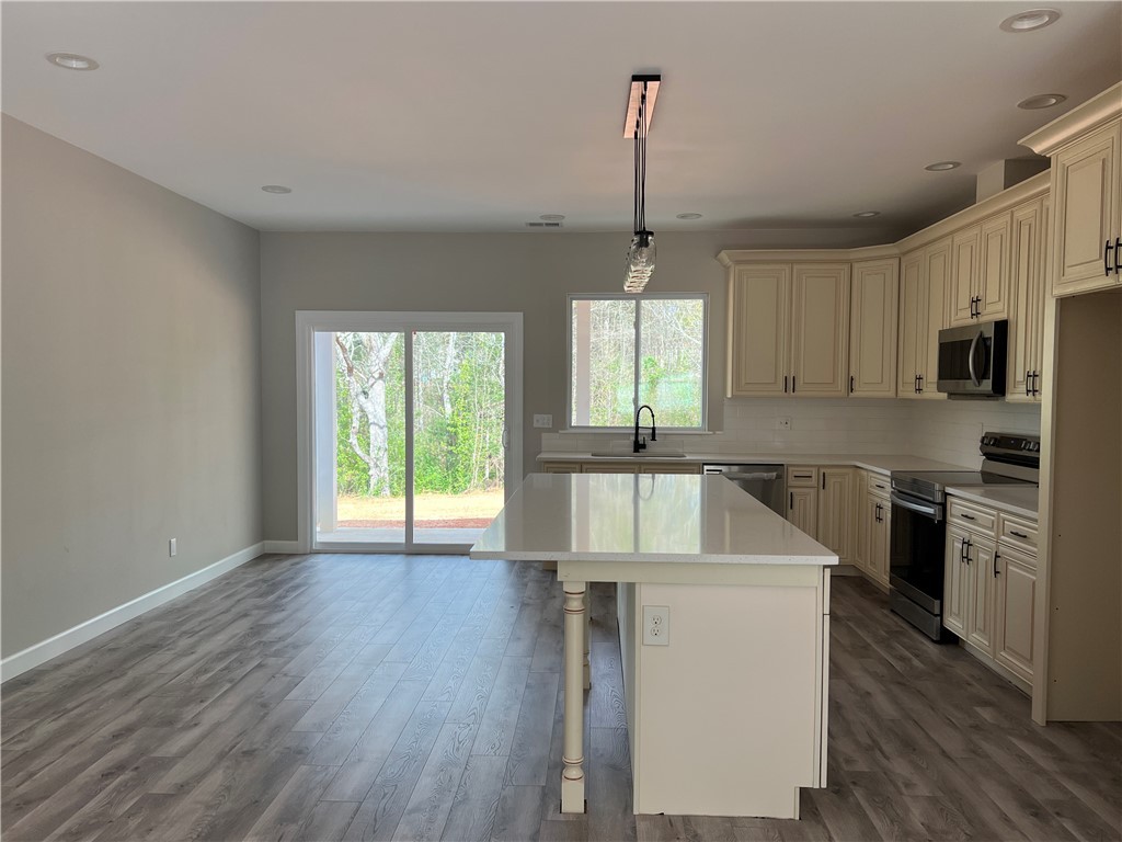 1022 Blumefield Road Anderson, SC 29625 - Photo 4 of 23 Gallery Image 4