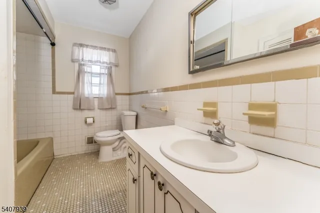 $624,900 | 3 Meadow Lark Court, Flemington, NJ 08822