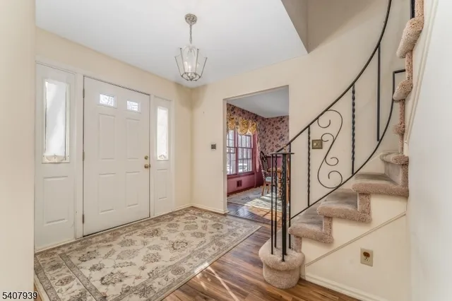 $624,900 | 3 Meadow Lark Court, Flemington, NJ 08822