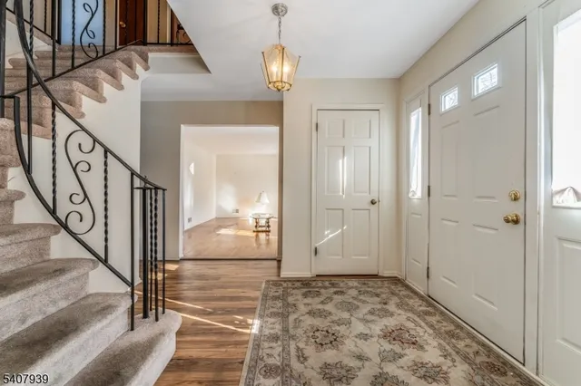 $624,900 | 3 Meadow Lark Court, Flemington, NJ 08822