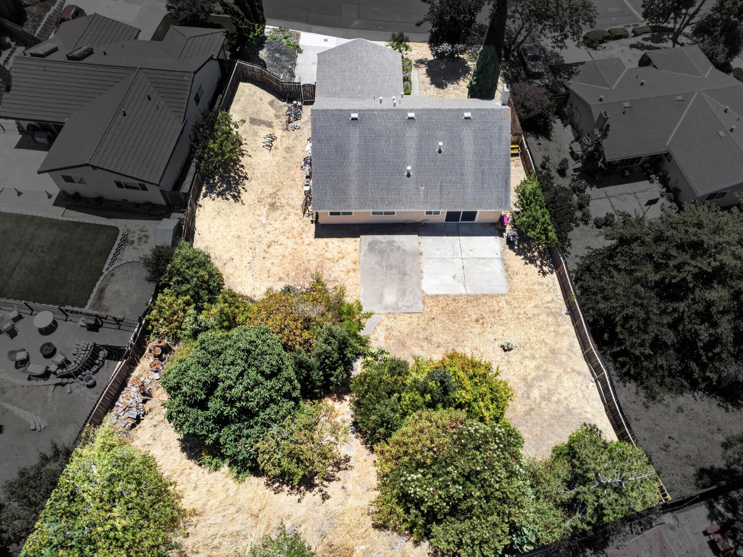 807 Reef Point Drive Rodeo, CA 94572 - Photo 47 of 60 Gallery Image 47