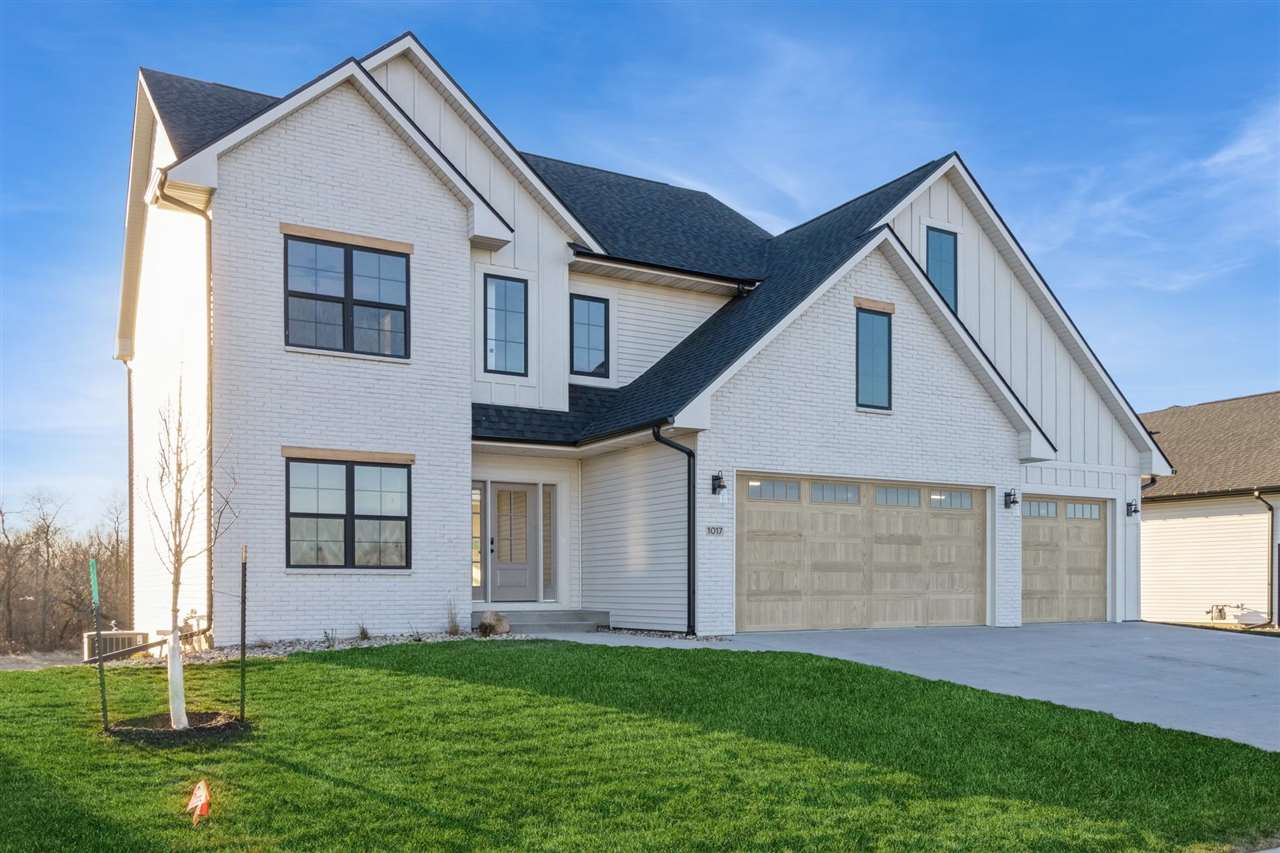 1017 High Rdg Trail Solon, IA 52333 - Photo 2 of 45 Gallery Image 2