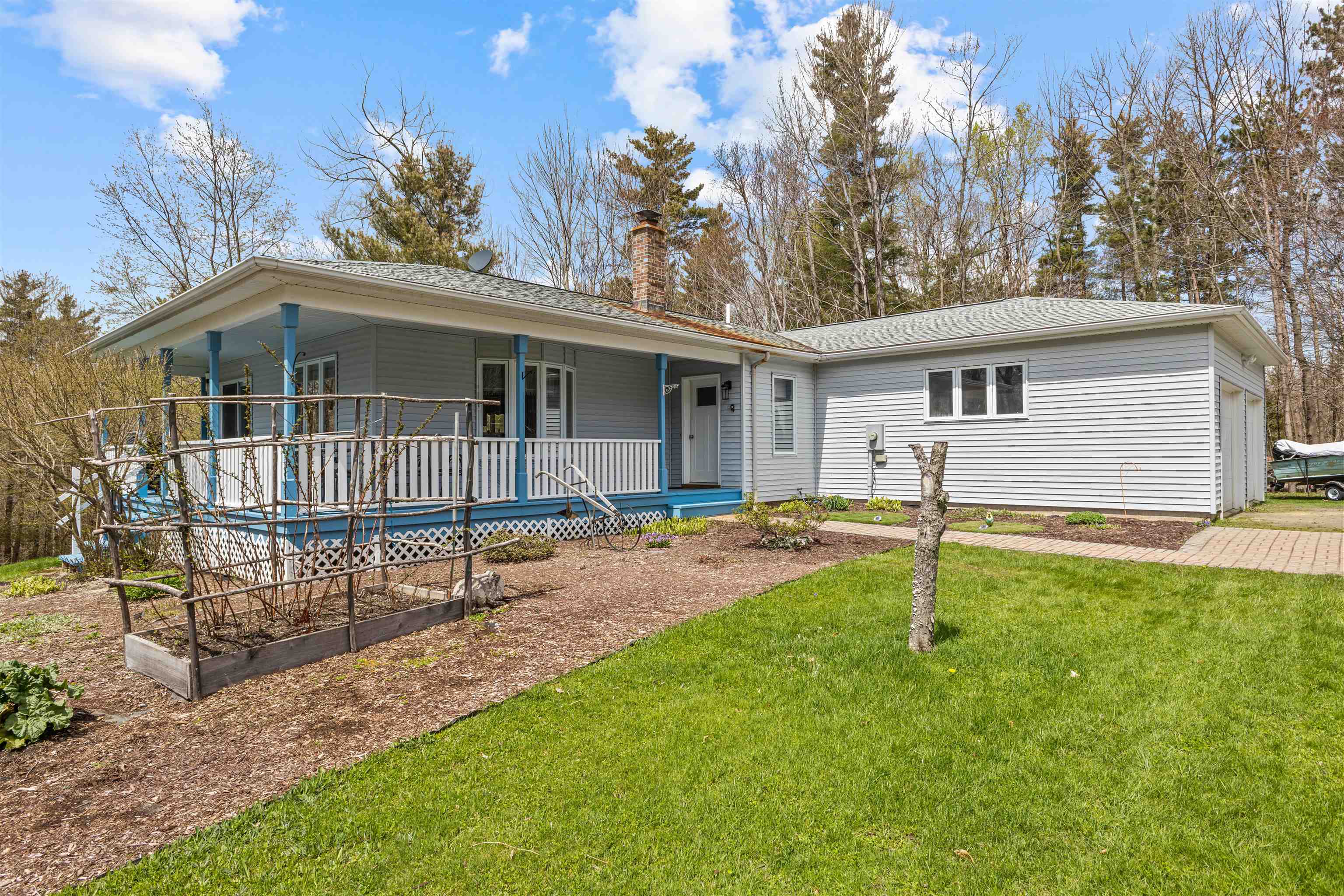209 Pleasant Valley Road Underhill, VT 05489 - Photo 1 of 25 Gallery Image 1