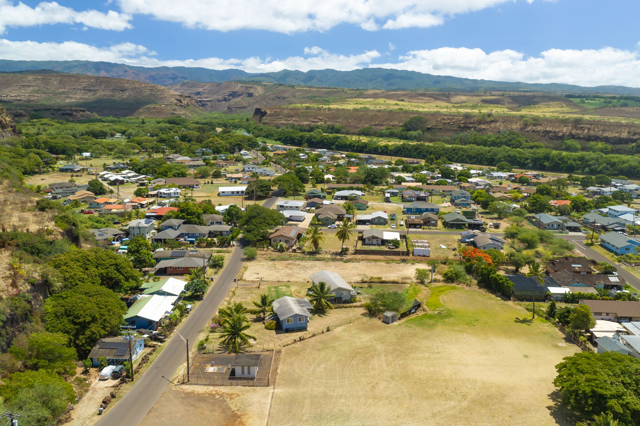 4602 Menehune Road, Unit D Waimea, HI 96796 - Photo 6 of 26 Gallery Image 6