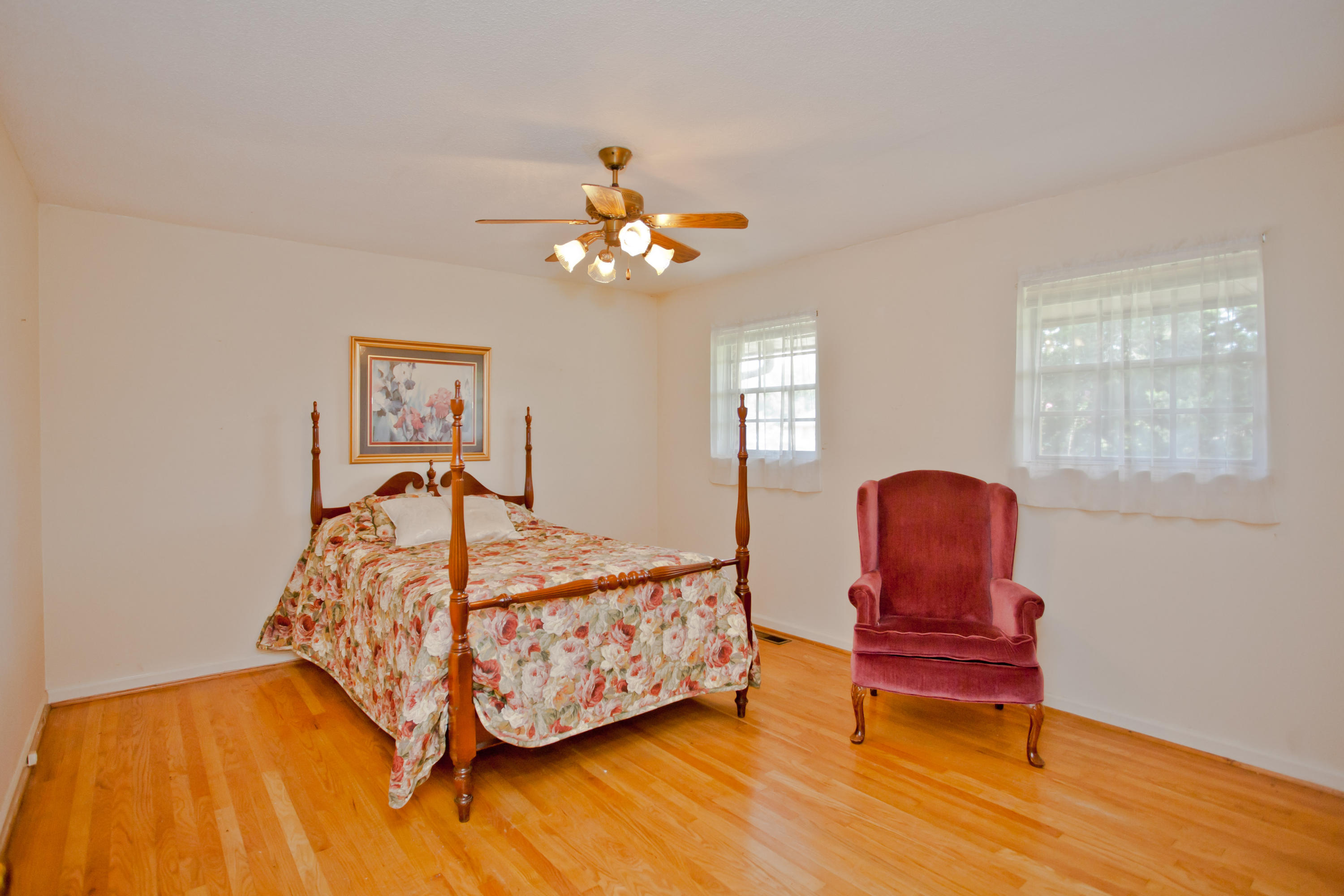 3915 Yorktown Road Chattanooga, TN 37416 - Photo 11 of 16 IMG_5400