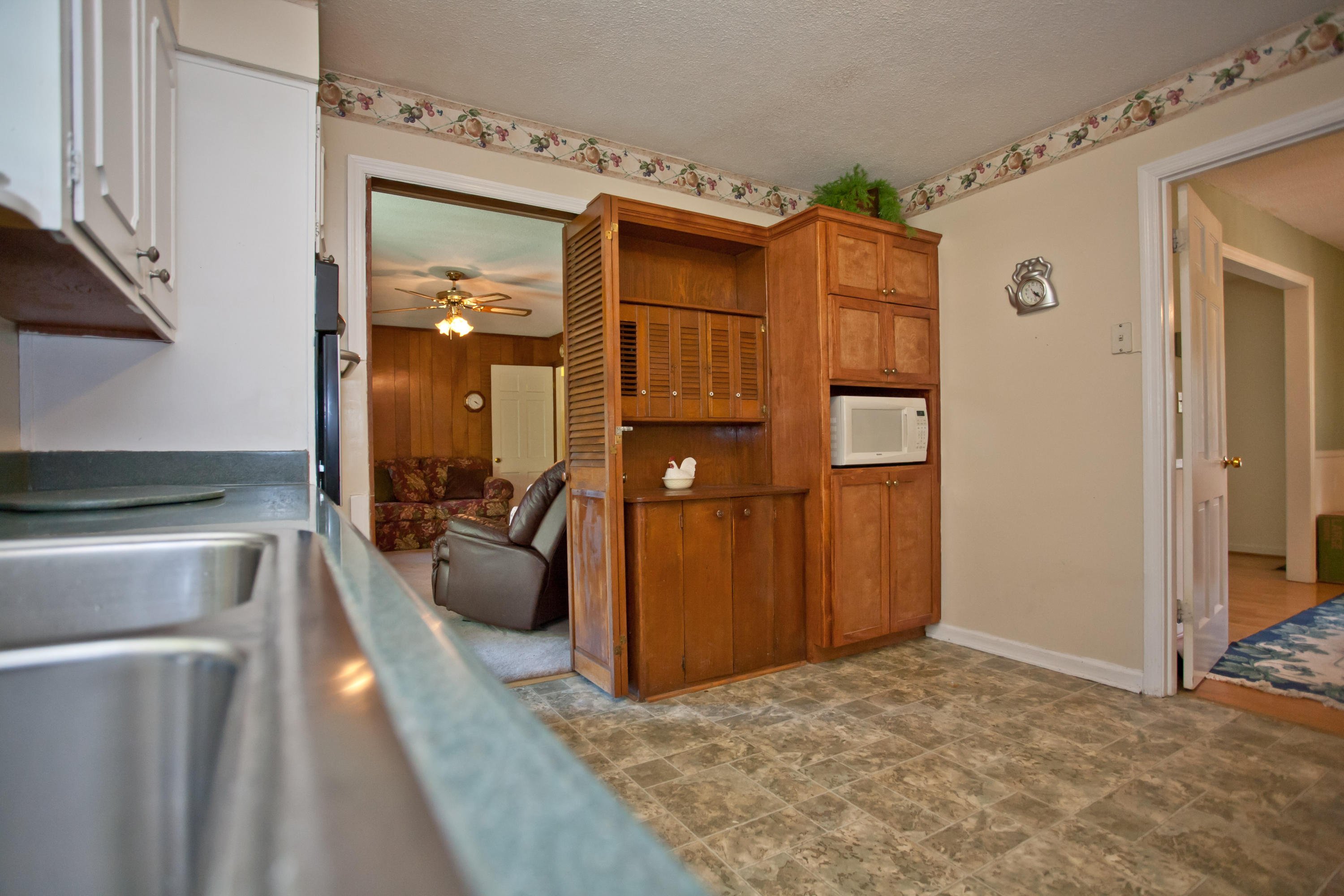 3915 Yorktown Road Chattanooga, TN 37416 - Photo 6 of 16 IMG_5383